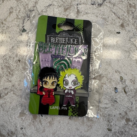 Beetlejuice Lapel enamel pin - Picture 1 of 5